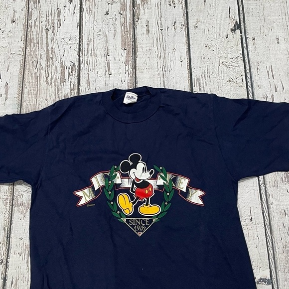 Vintage 90s Mickey Mouse Disney World Cartoon Graphic 1990s Crewneck Tshirt - Picture 2 of 4